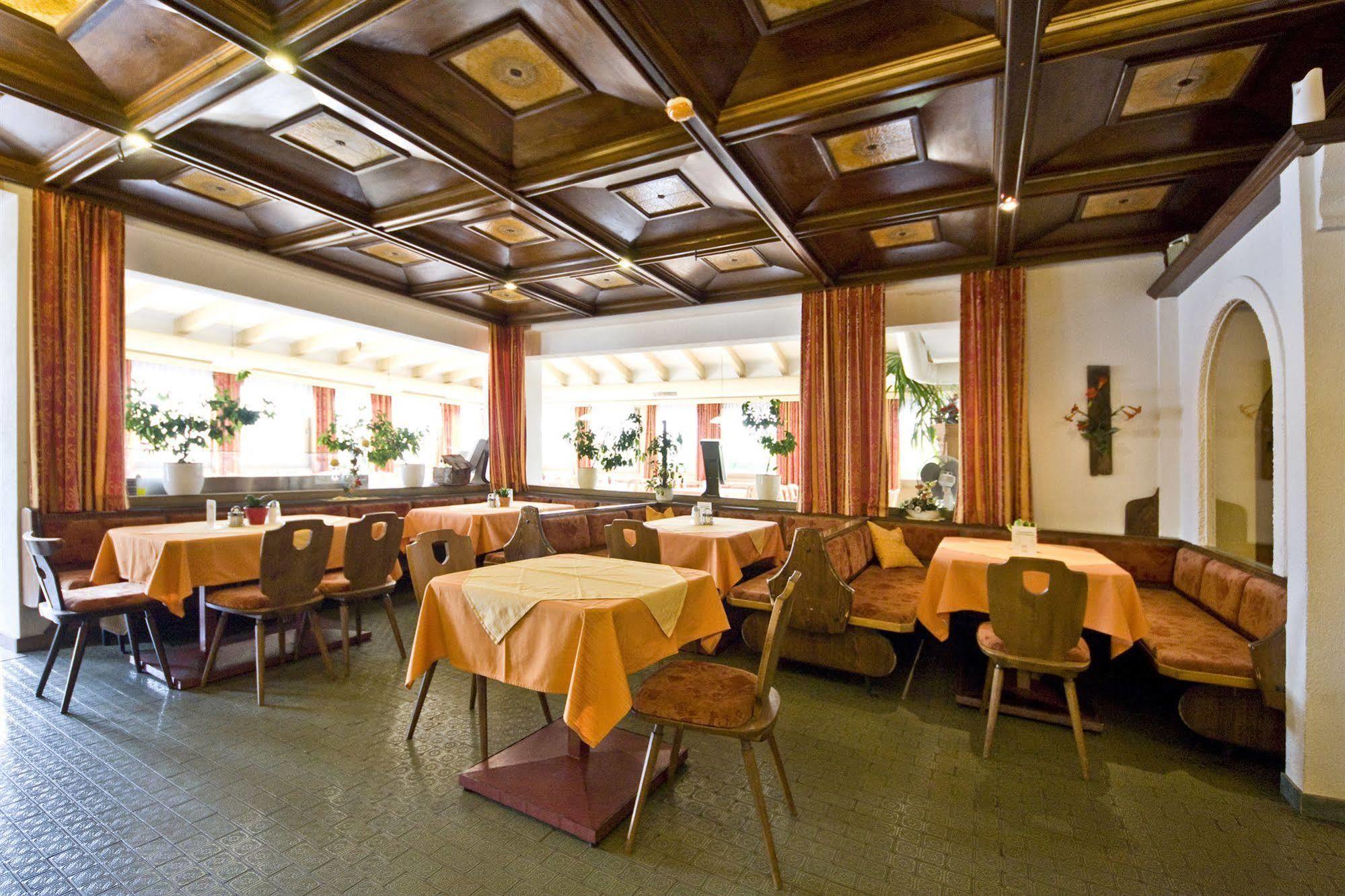 Hotel Hohe Tauern マトライ・イン・オストティロル エクステリア 写真